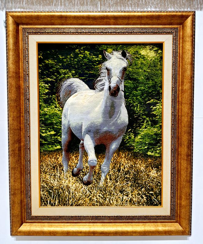 İran%20El%20Dokuması%20Tablo%20Halı%20(Beyaz%20At)%20Ebat:%20(60cm%20x%2076cm)