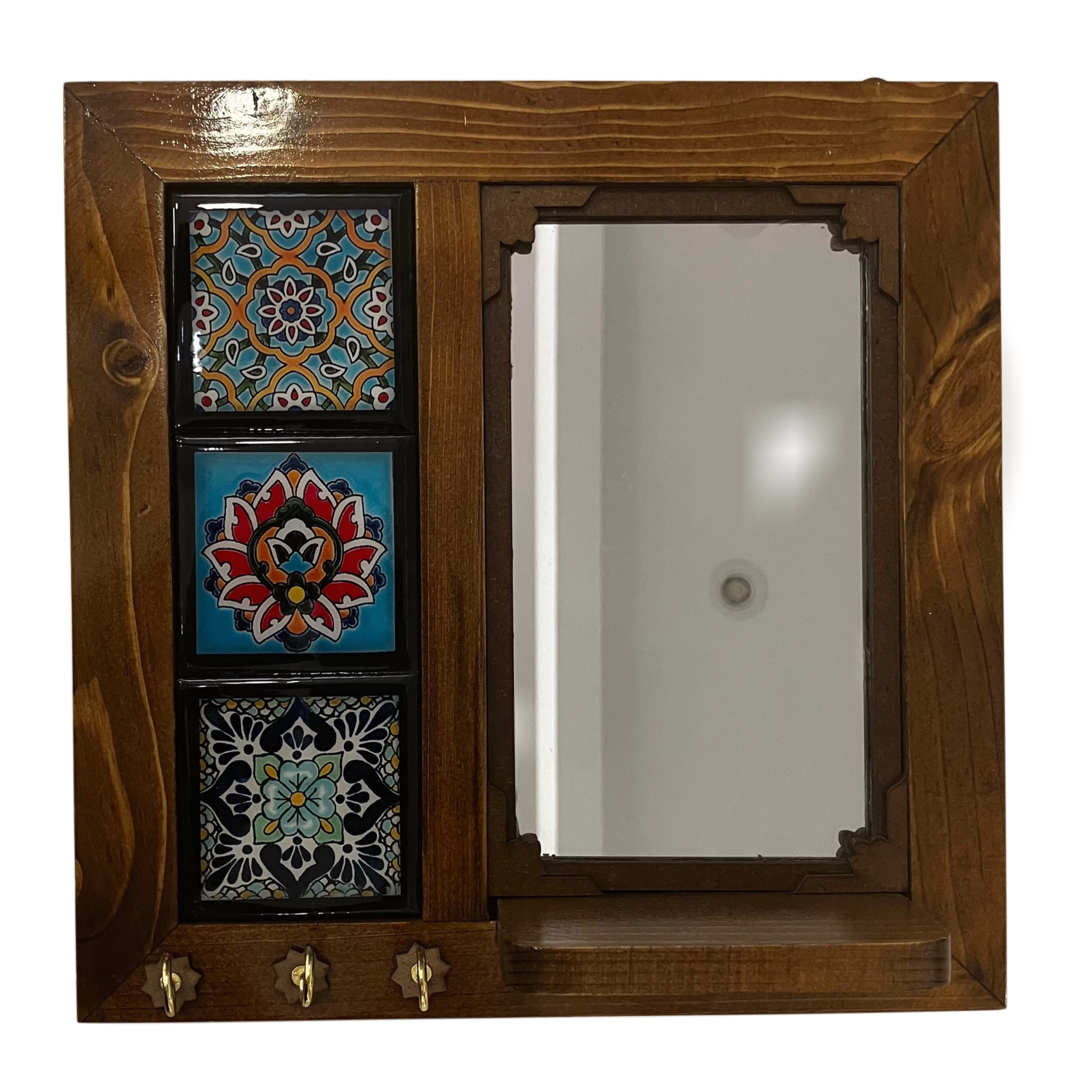 Handcrafted key hanger and mirror (24 x 24) cm