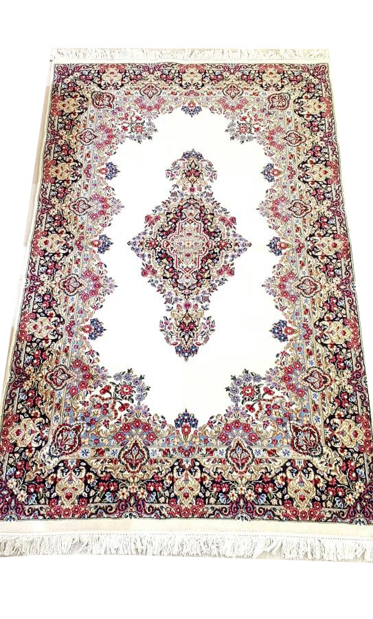 İran%20Kirman%20Halısı%20Ebat:%20(126%20x%20207)%20cm