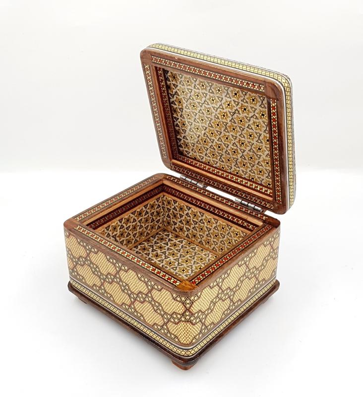 Iran’s Handcrafted Hatem Art Luxury Jewelry Box ( 12 x 14 cm )