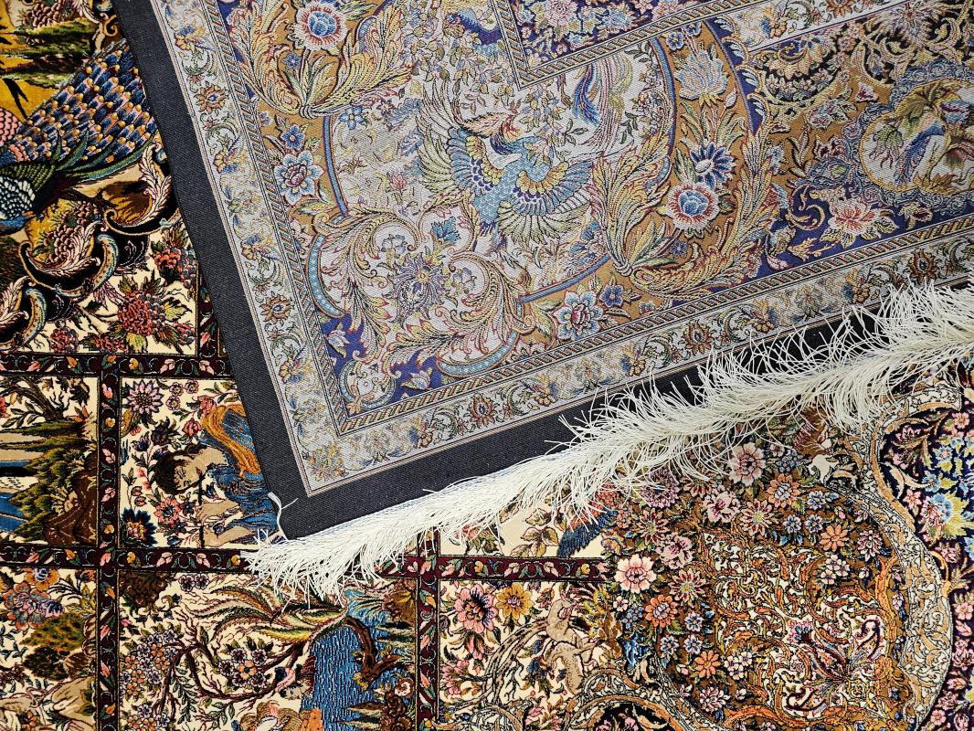Persian Machine-Made Silk Carpet – Miniature Scene Design (200×300 cm)