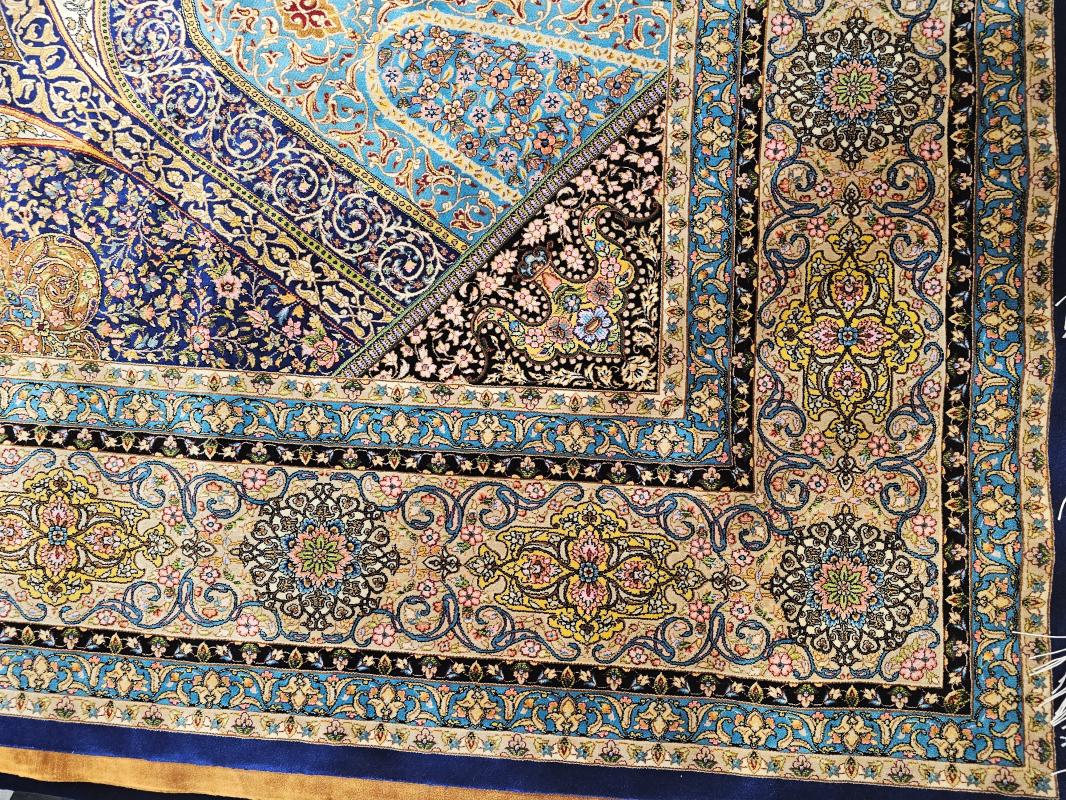 Silk-Look Machine Rug | 200×300 cm – Classic Palace Medallion Design (Navy & Turquoise)