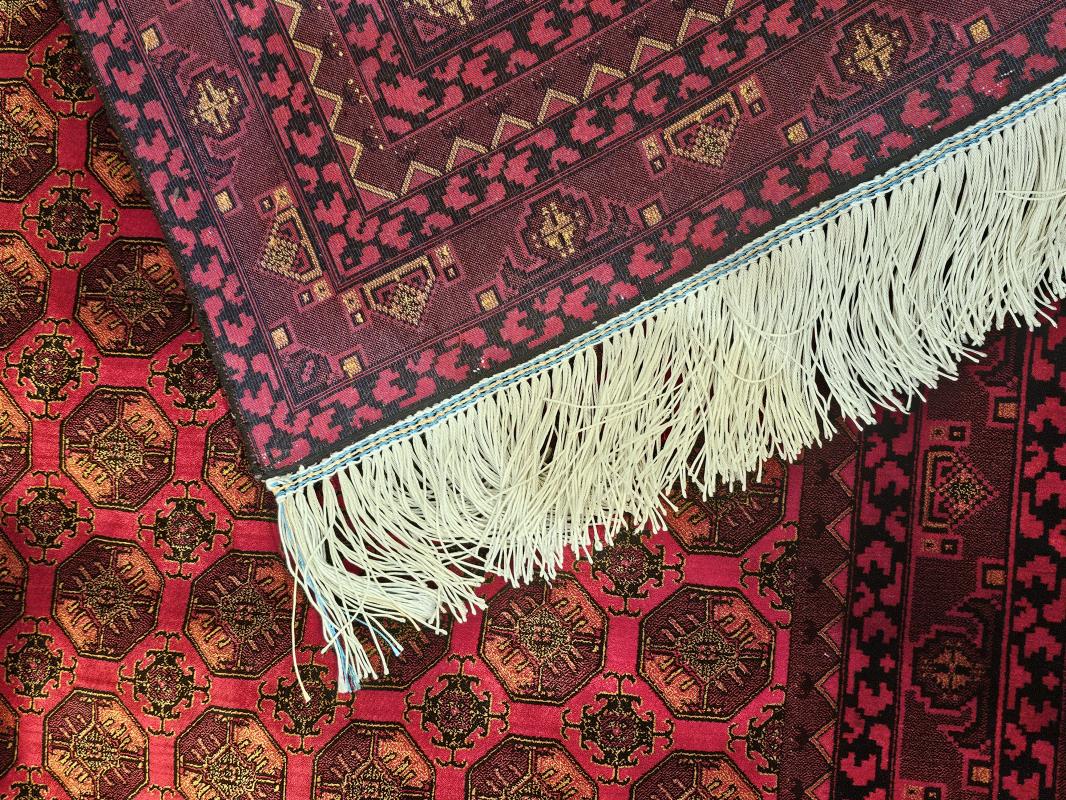 Silk-Look Machine Rug | 200×300 cm – Geometric Pattern (Burgundy Base)