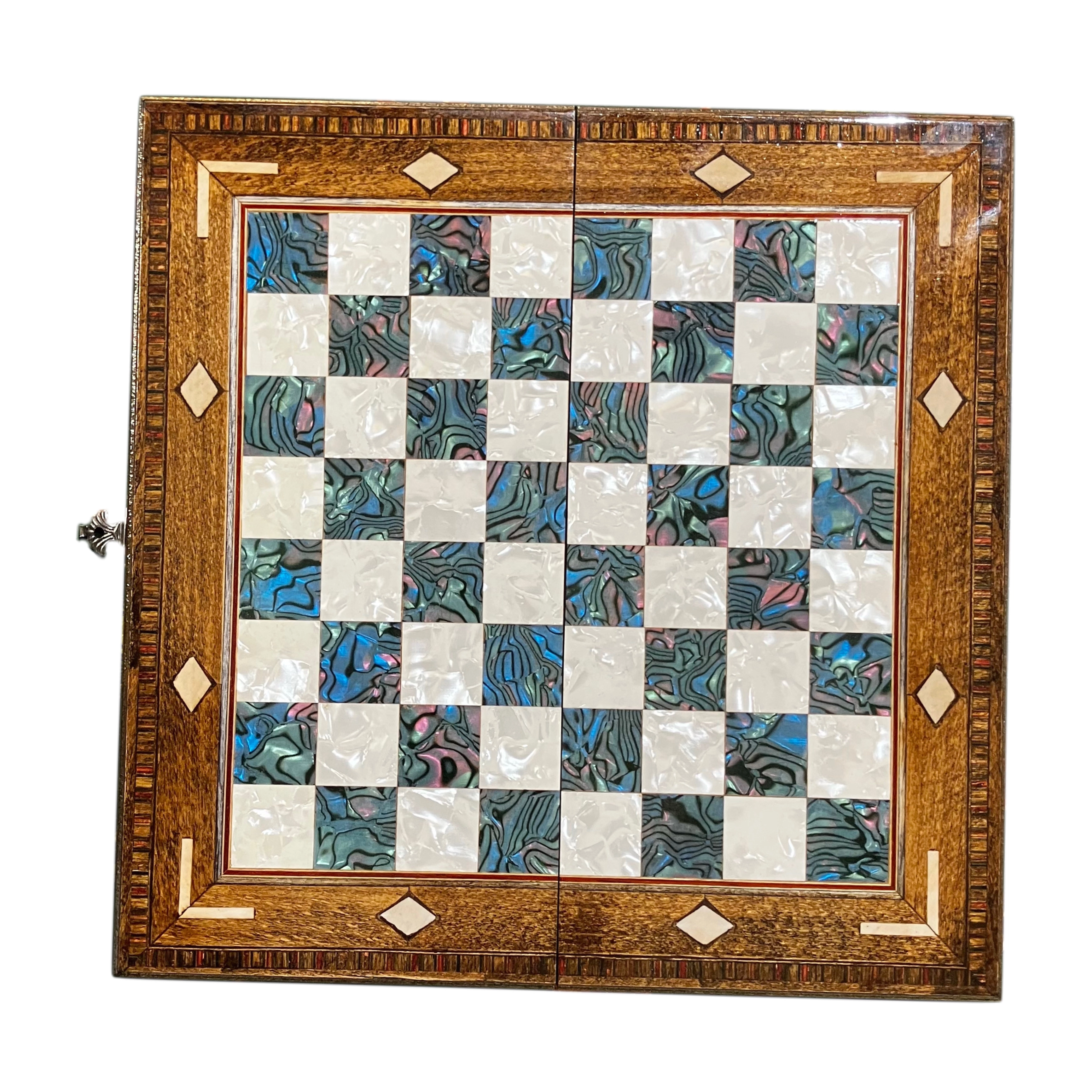 Mother-of-Pearl Chess Set – 26x26 cm