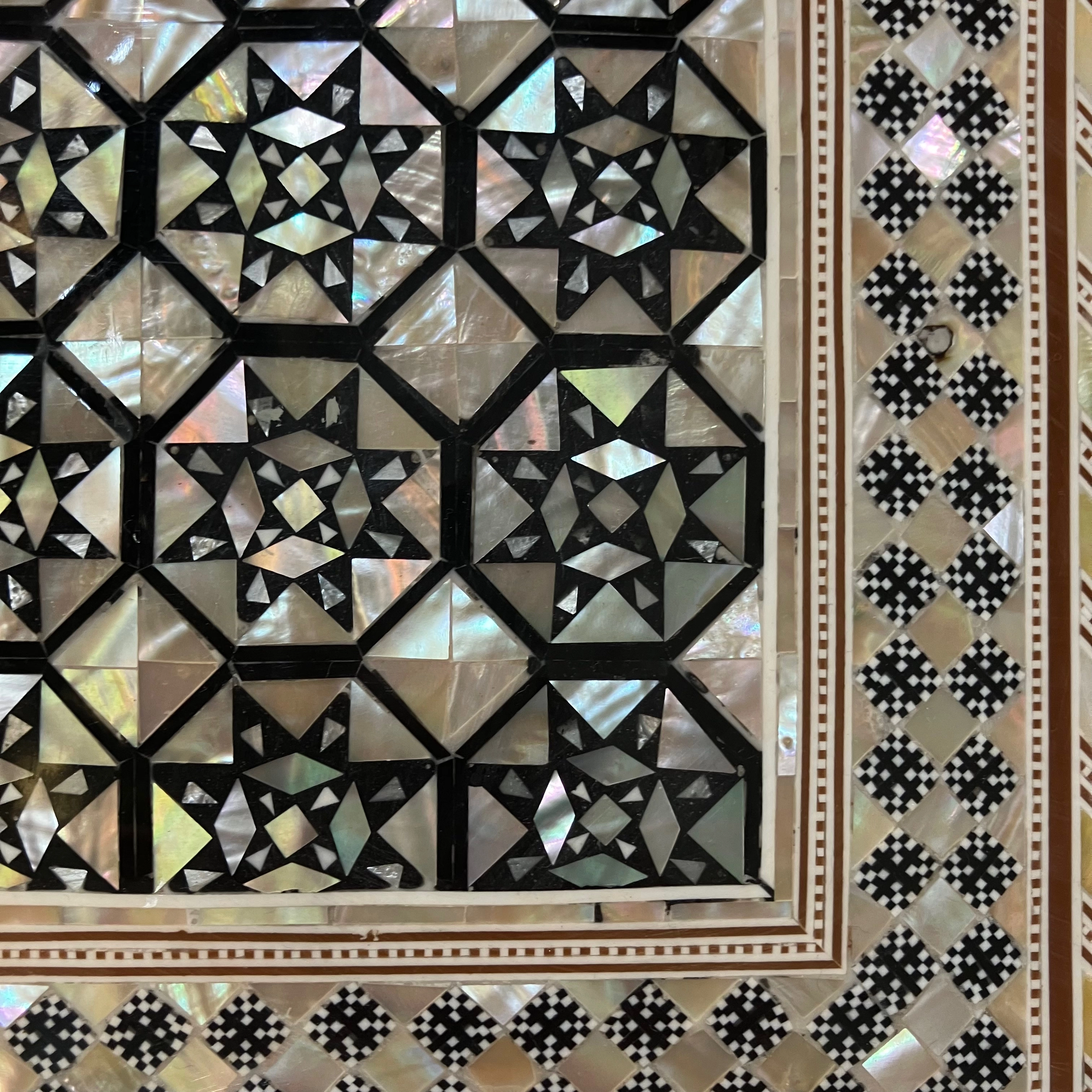 Egyptian Mother-of-Pearl Inlaid Jewelry Box | 16x26 cm