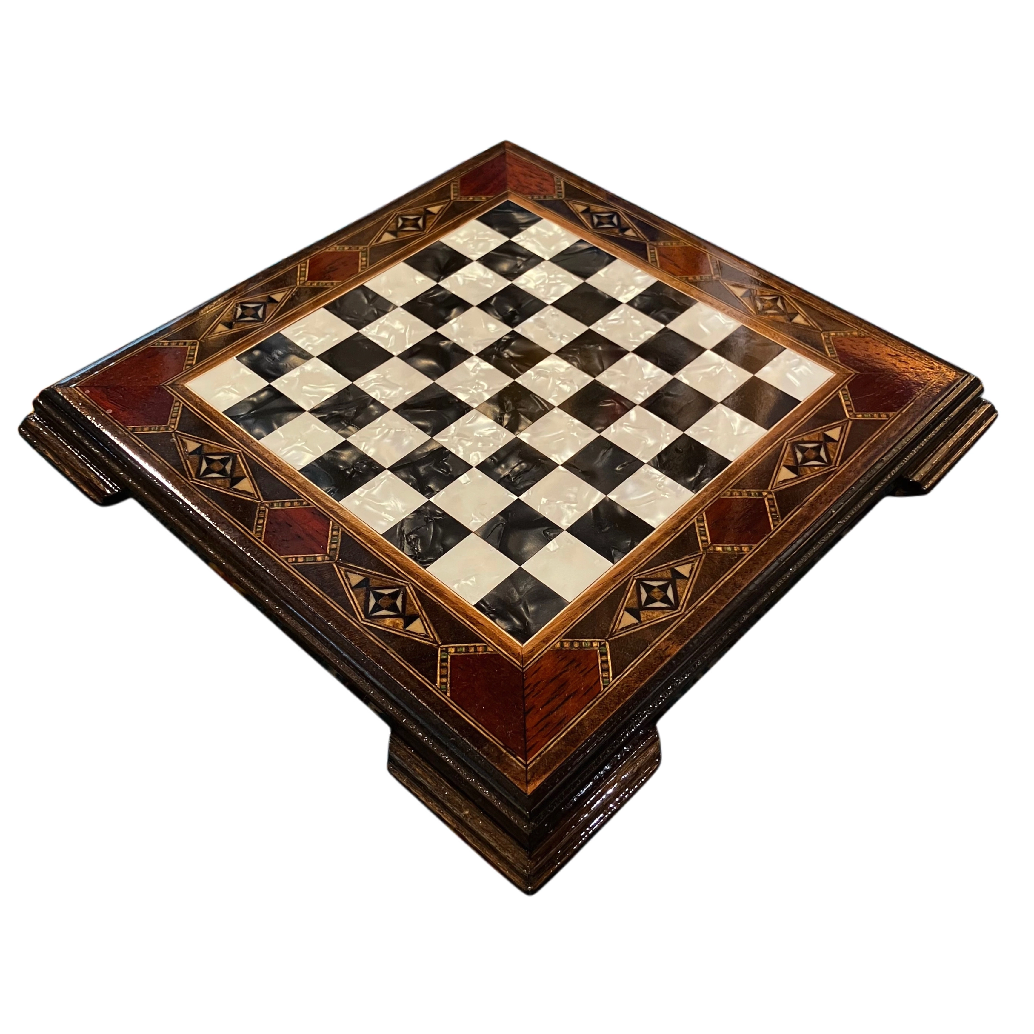 Mother-of-Pearl Chess Set – 25x25 cm