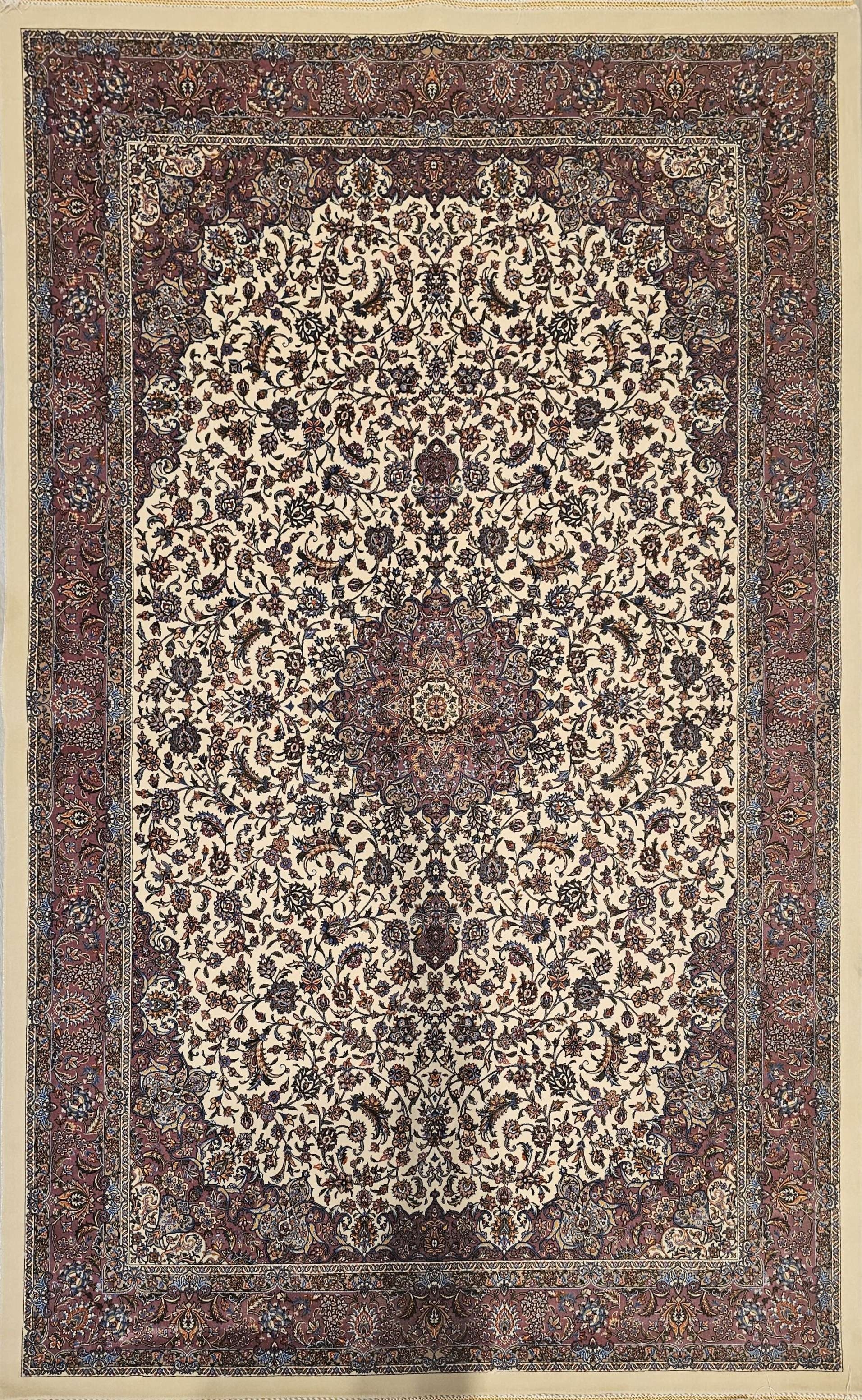 Makina%20İpek%20Halısı%20–%20Klasik%20Kaşan%20Deseni%20–%20120×180%20cm