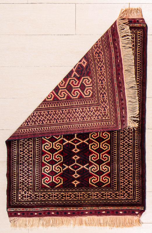 İRAN%20EL%20DOKUMA%20%20HALISI%20-BELUÇ%20(87 x%20120)%20cm