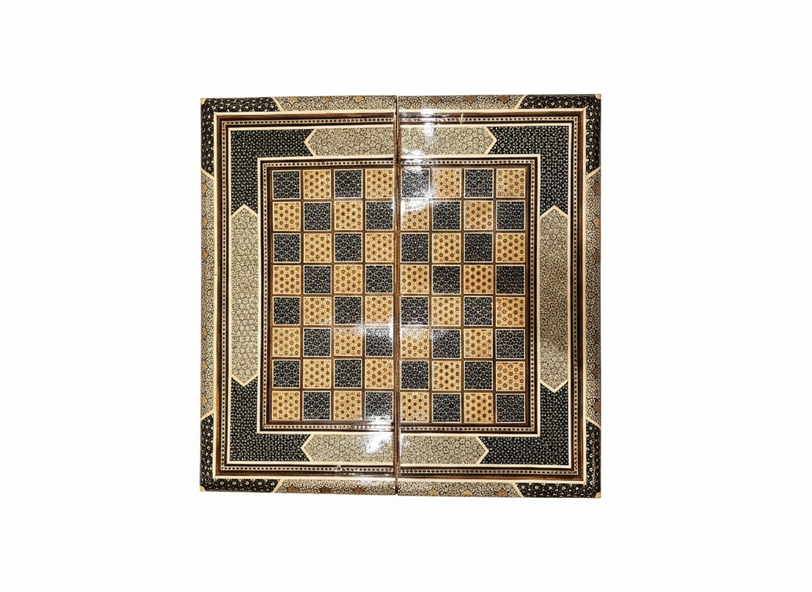 El%20Yapımı%20Hatem%20Sanatı%20Oyun%20Tahtası%20|%2050×50%20cm%20–%20Satranç%20&%20Tavla%20(Çift%20Yüzlü)