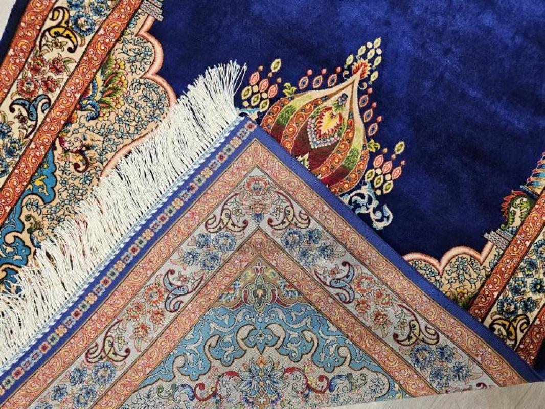 Silk-Look Machine Prayer Rug | 80×120 cm – Classic Mihrab Design