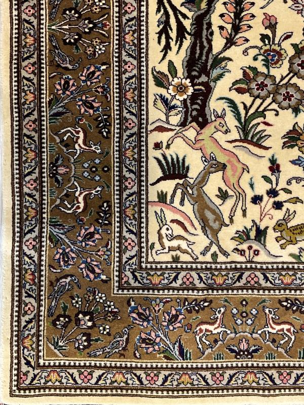 Iranian Handwoven Tabriz Tree of Life Carpet - 135 x 195 cm