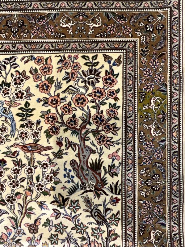 Iranian Handwoven Tabriz Tree of Life Carpet - 135 x 195 cm