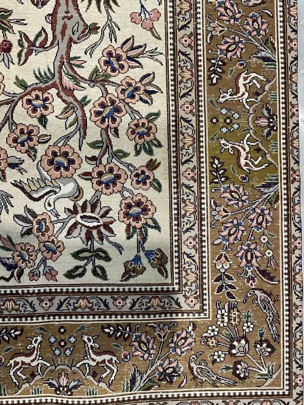 Iranian Handwoven Tabriz Tree of Life Carpet - 135 x 195 cm