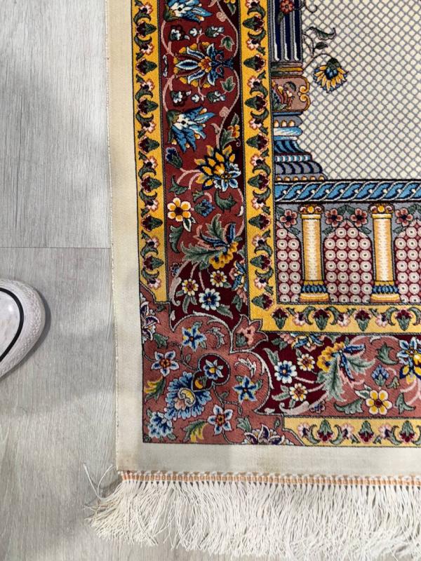Persian Machine-Made Silk Prayer Rug (80×125 cm)