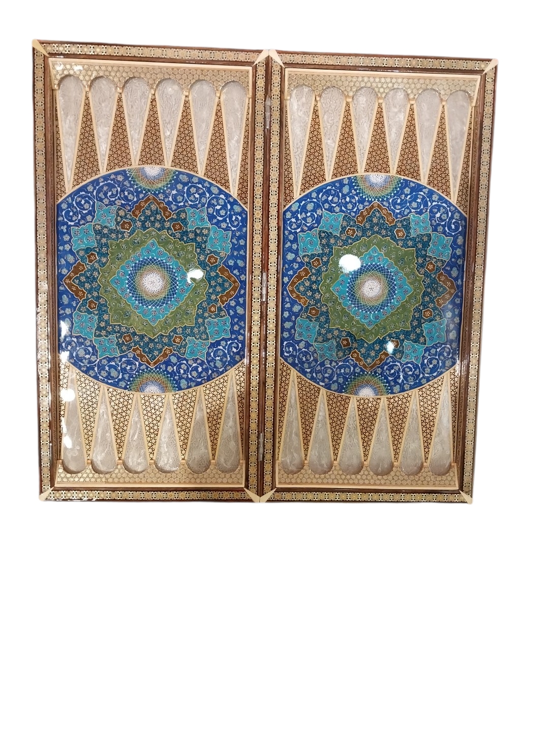 İran’ın%20El%20İşlemesi%20Luks%20Hatem%20Tavla%20ve%20Satranç%20-%2060x60%20CM