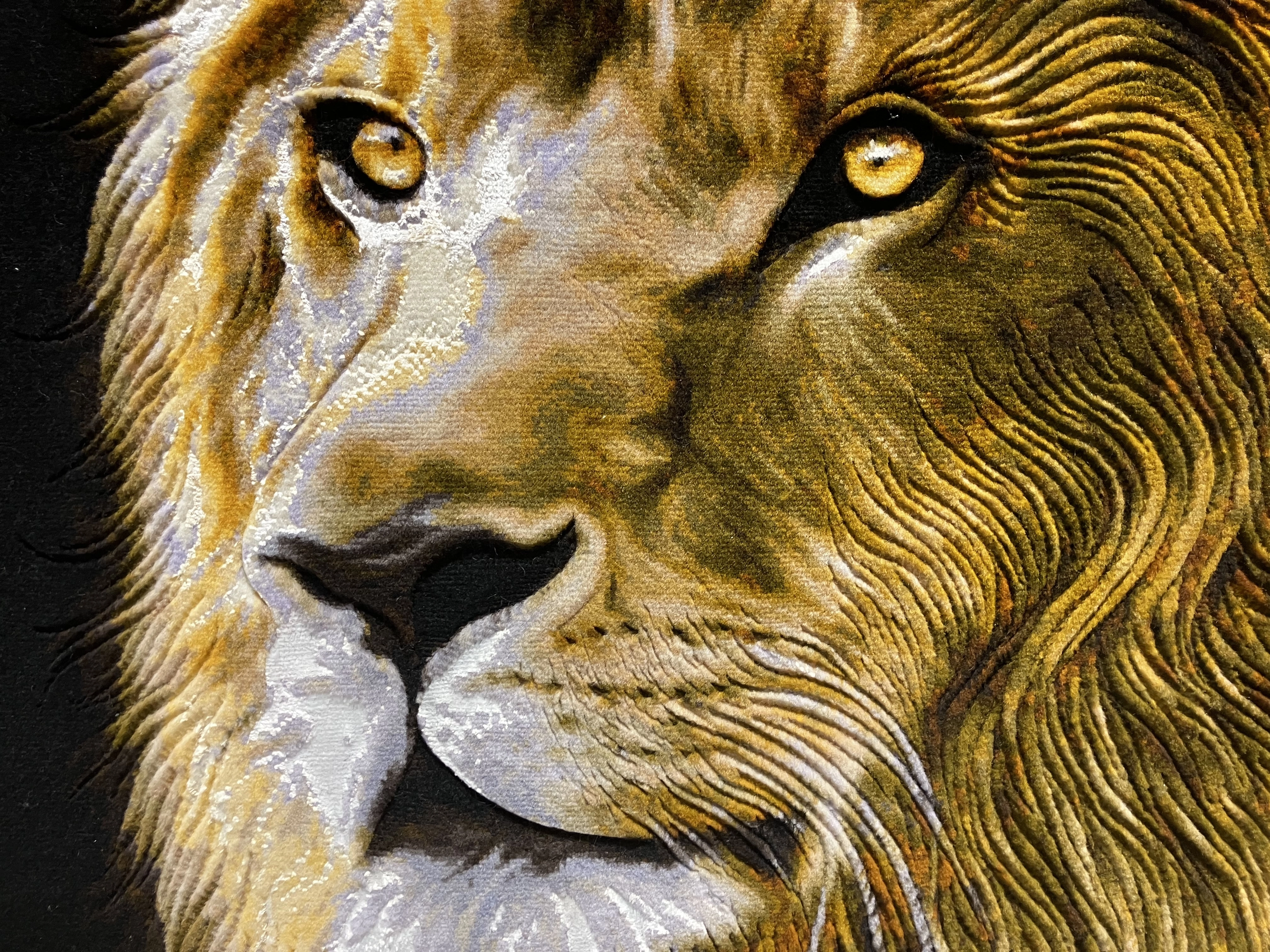 Luxury Handwoven Iranian Wall Carpet – Lion Sight | 62x86 cm | Wool & Silk | Made in Iran