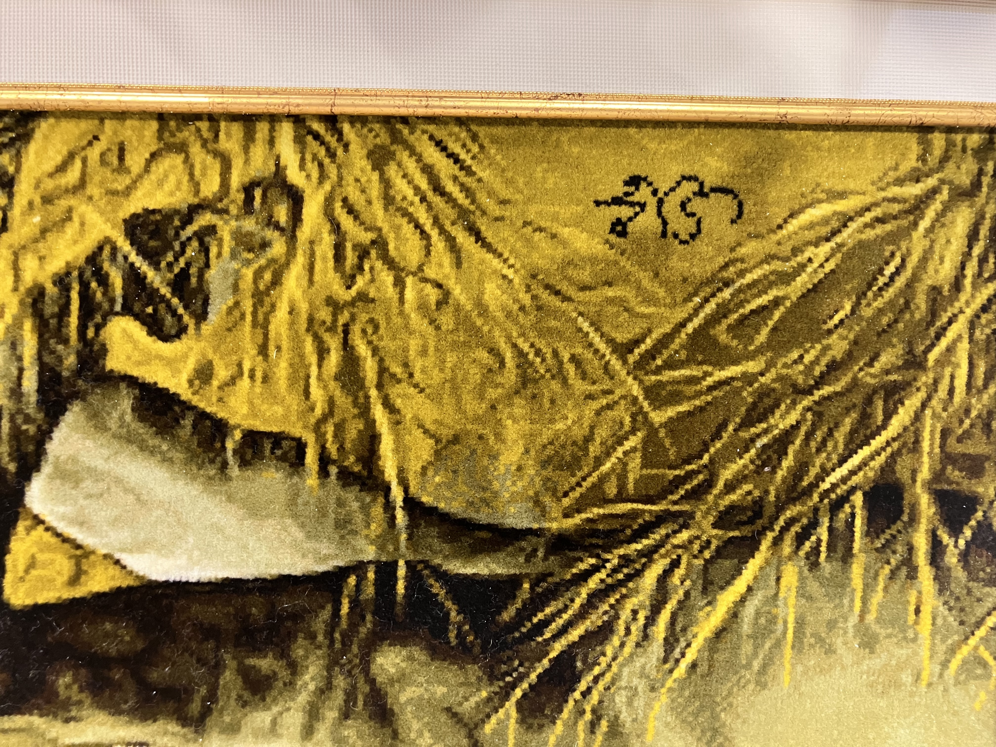 Zafer%20Aslanı%20–%20İran%20El%20Dokuması%20Tablo%20Halı%20|%2075×123%20cm