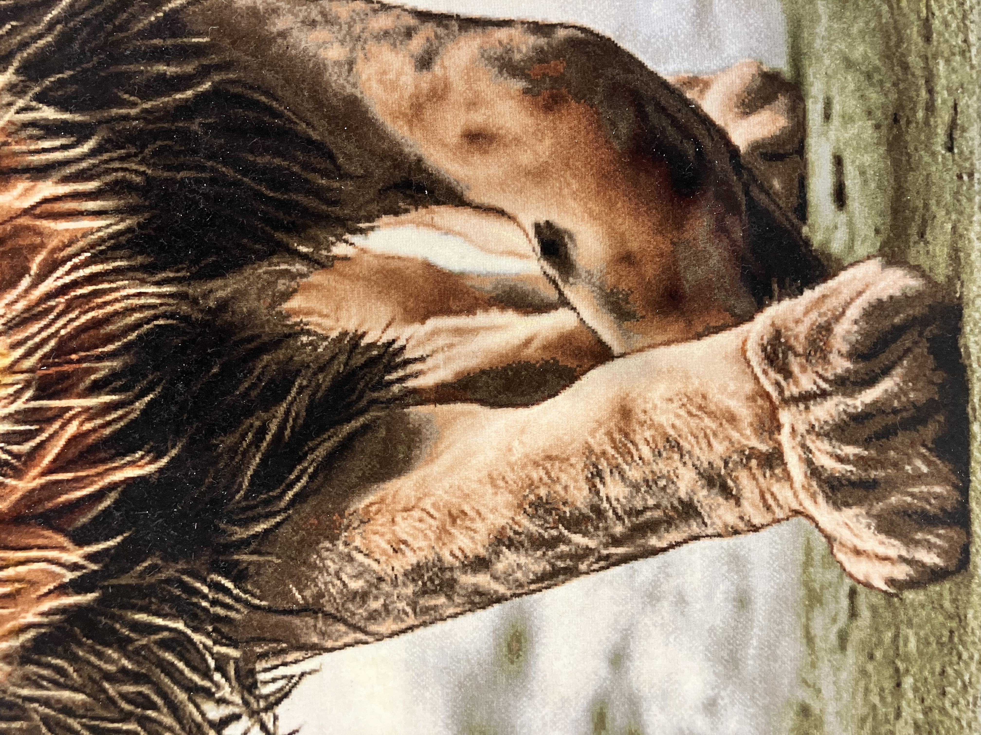 İran%20El%20Dokuma%20Aslan%20Figürlü%20Tablo%20Halı%20–%20“Zafer%20Aslanı”%2075×123%20cm