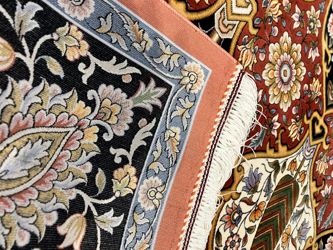 Multicolor Medallion Pattern Machine-Made Rug – 225×150 cm