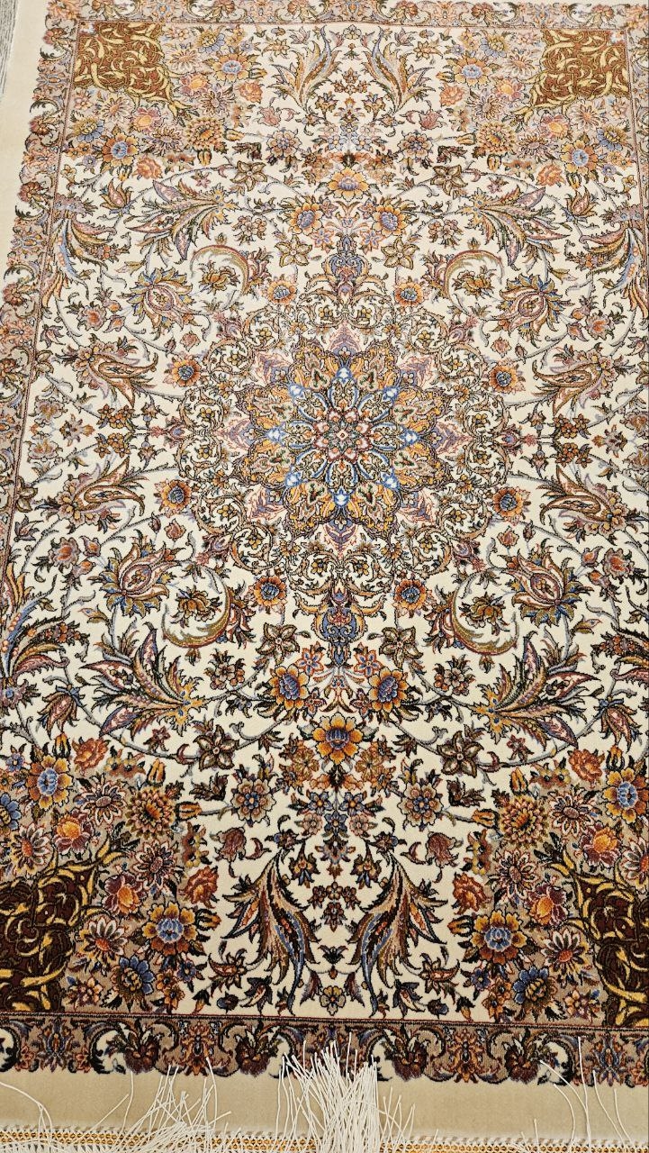 Modal%20İpek%20Makina%20Halı%20Ebat:%20(60%20x%2090) cm