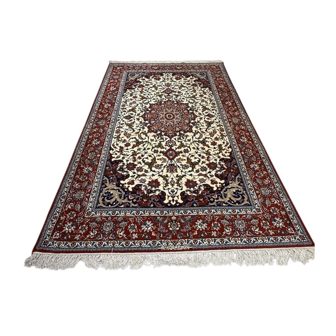 İran’ın%20El%20Dokuma%20İsfahan%20Halısı%20(156%20x%20249)%20cm