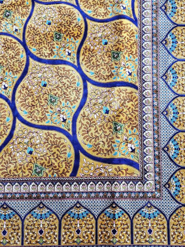 350x250 cm Silk Machine-Made Rug | Classic Persian Design