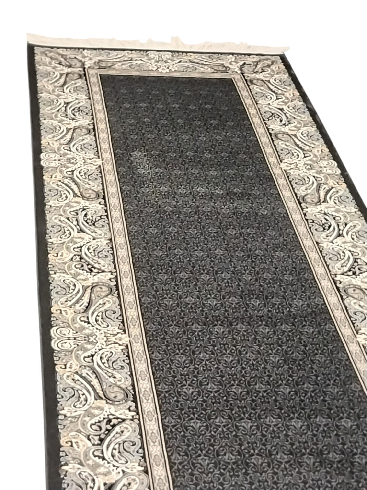 Machine Made Carpet Size: (80 x 300) cm