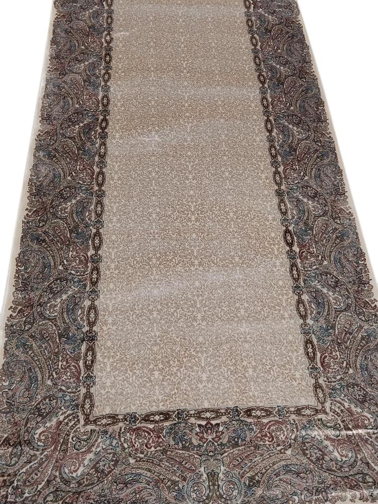  Machine Made Carpet Size: (300 x 80) cm