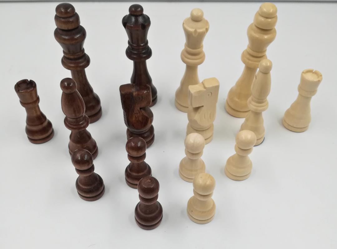Wooden%20chess%20pieces%20