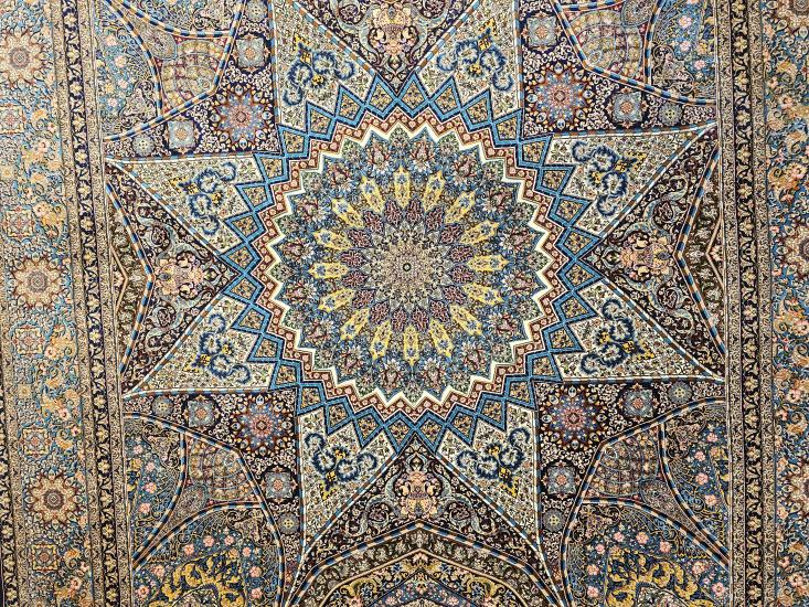 EBRISEM Gallery | İpek Görünümlü Makine Halısı | 200×300 cm | Klasik Medalyon