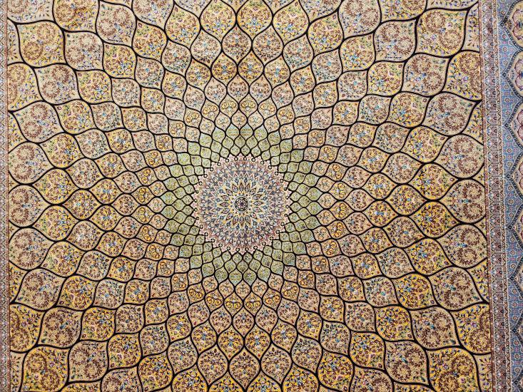 EBRISEM Gallery | İpek Görünümlü Makine Halısı | 200×300 cm | Geometrik Medalyon
