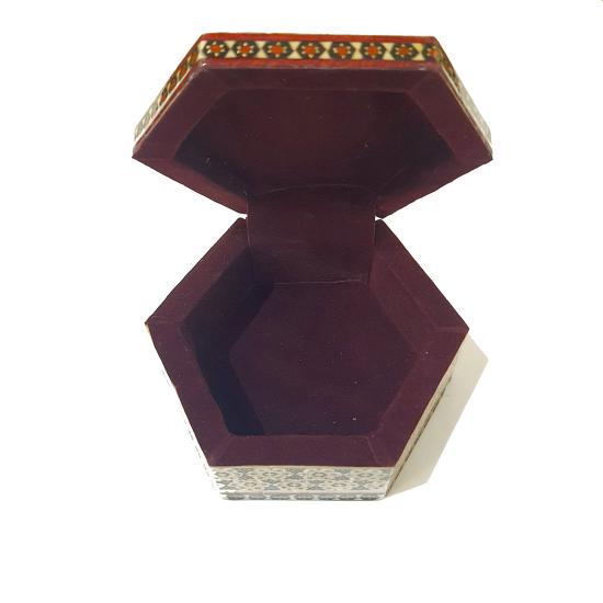 İran’ın El İşlemesi Hatem Mücevher Kutusu Ebat : (12  x  12) cm 