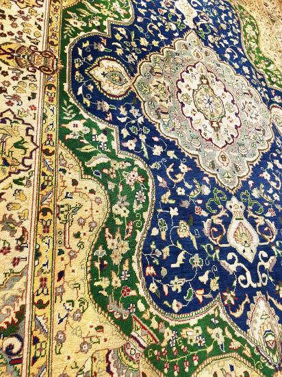 Hand Woven Uşak Afghan Carpet  Size: ( 295 x 203 cm)