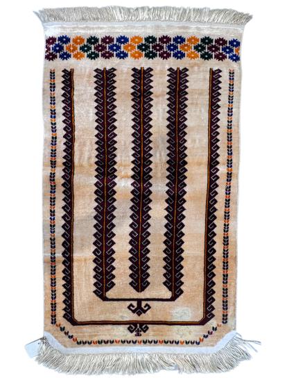 İran’ın El Dokuma turkmen Halısı Ebat: (102 x 126) cm
