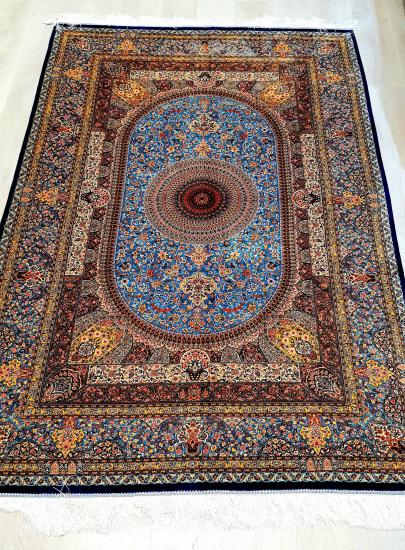 Saf İpek Makina Halı Ebat: (225 x 150 cm)