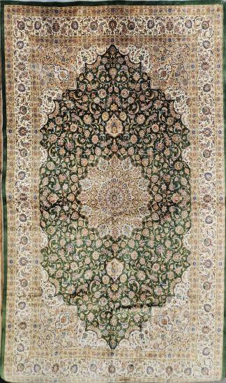 EBRISEM Gallery | İpek Görünümlü Makine Halısı | 200×300 cm | Klasik Göbek