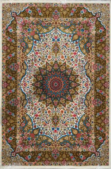 Çiçekli Medalyon Desenli İran İpek Halı