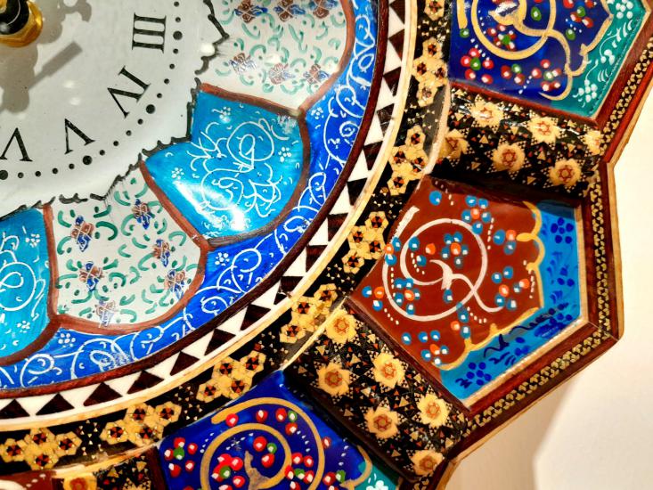Hatem & Mine İşlemesi Luks Duvar Saatı (36cm x 36 cm)
