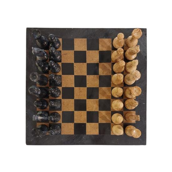 İran’ın El İşlemesi cam Satranç Takımı (30 x 30) cm