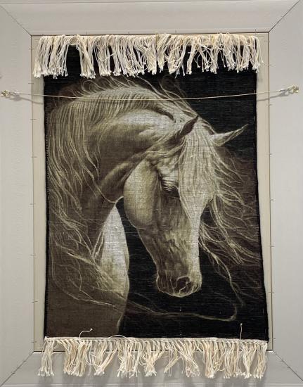 EBRISEM | Beyaz At El Dokuma İran Tablo Halısı 49x70 cm