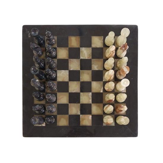 İran’ın El İşlemesi cam Satranç Takımı (38 x 38) cm