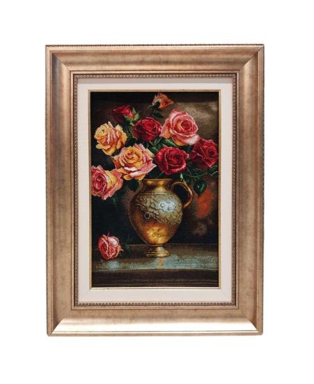 İran El Dokuması Tablo Halı (Roz Çiçeklar altin vazo) Ebat: (39 x 58) cm