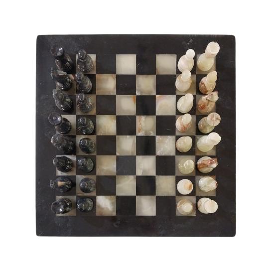 İran’ın El İşlemesi cam Satranç Takımı (38 x 38) cm