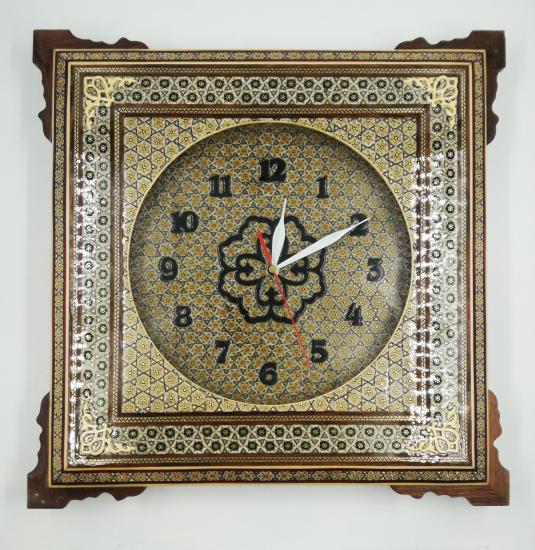Hatem & Mine İşlemesi Luks Duvar Saatı   Ebat: (37 x 37 cm)