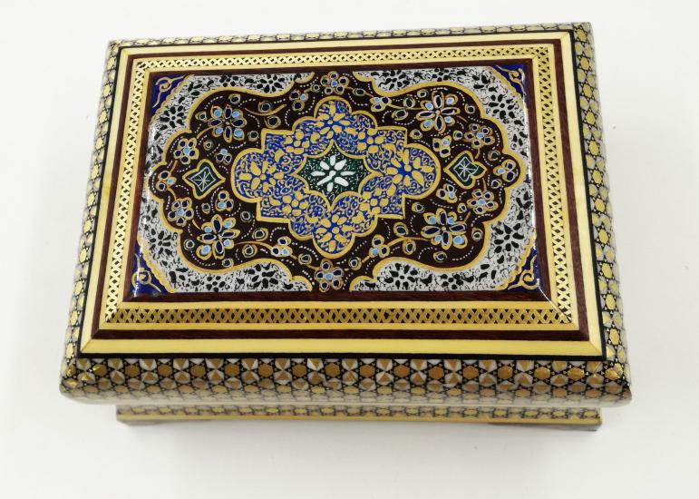 İran’ın El İşlemesi Hatem Sanatı Luks Mücevher Kutusu Ebat : ( 10 x 14 Cm )