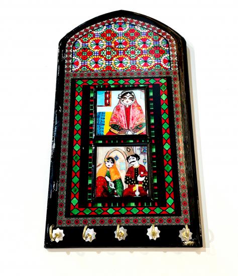 İran’ın El İşlemesi  Anahtarlık Ebat: ( 27Cm x 15 Cm)