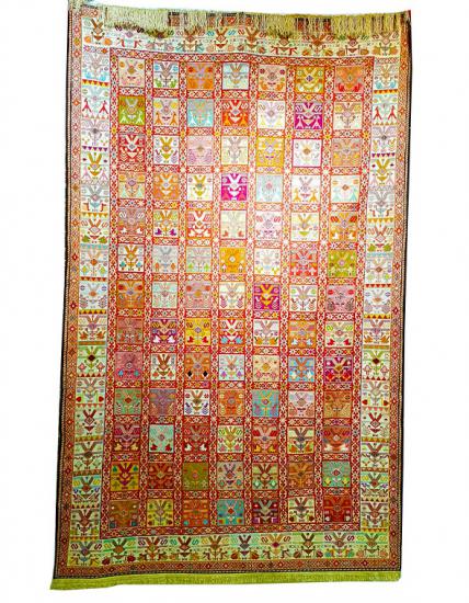 Iran Hand Woven Full Silk Sumac (124 x 199 cm)