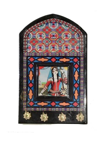 İran’ın El İşlemesi  Anahtarlık Ebat: (13 x 20) cm