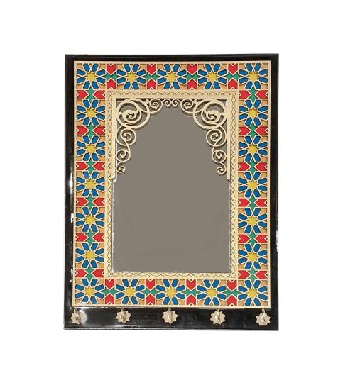 İran’ın El İşlemesi  Anahtarlık&Ayna Ebat: (19 x 24) cm