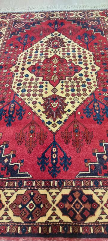 Afghan Handwoven carpet (78x120 cm)